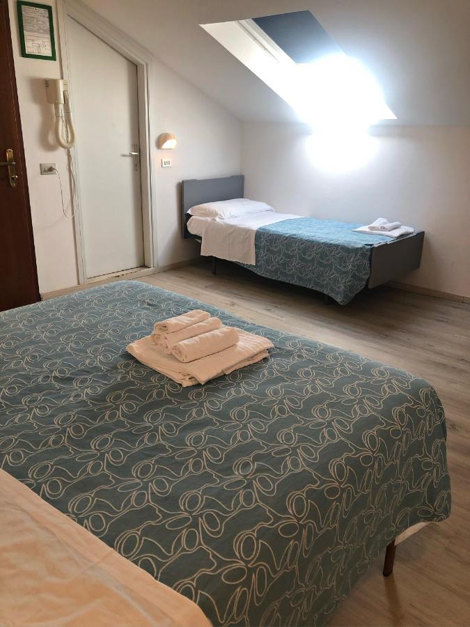 Hotel Del Falco Cervia Eksteriør billede