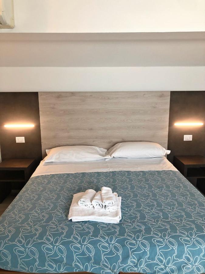 Hotel Del Falco Cervia Eksteriør billede