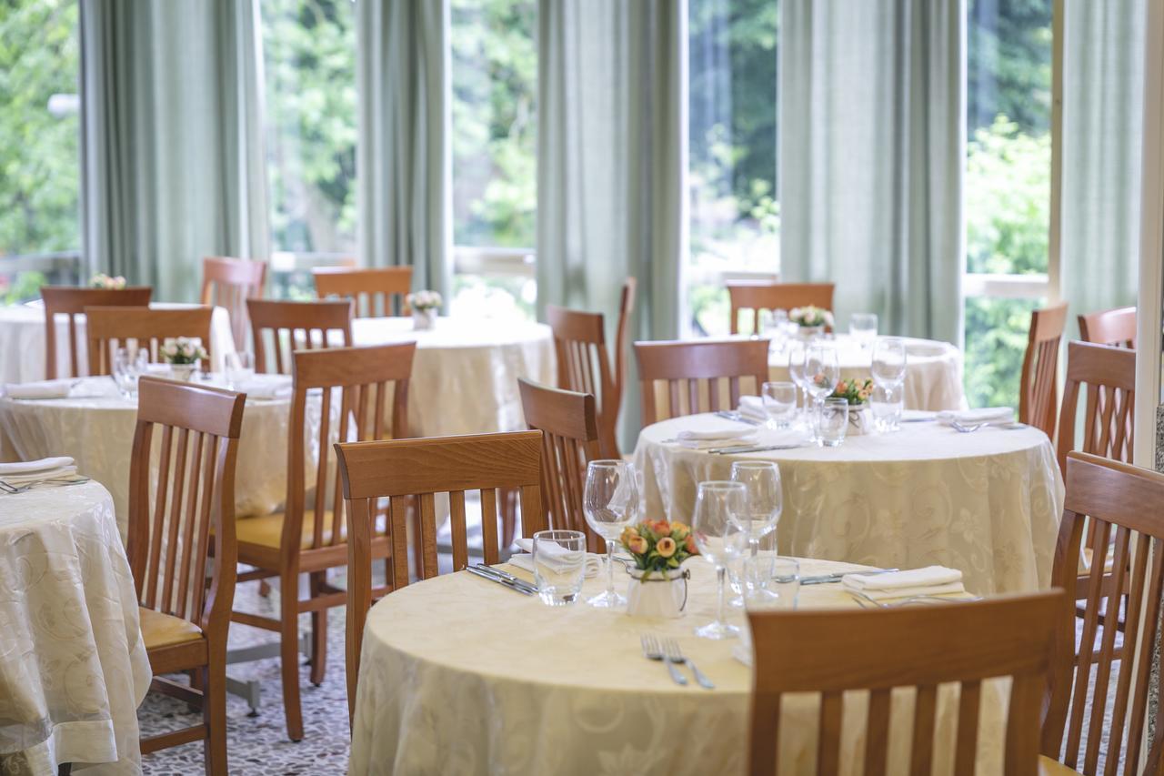 Hotel Del Falco Cervia Eksteriør billede