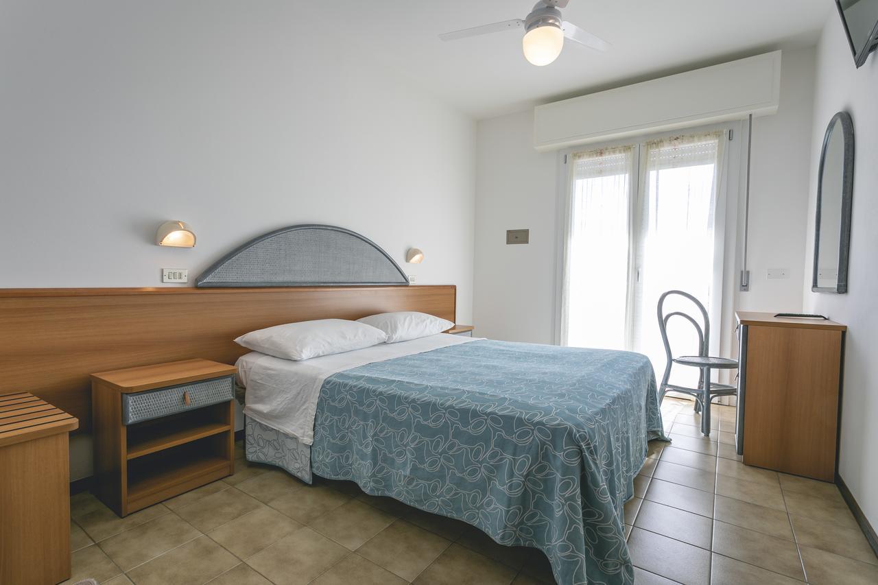 Hotel Del Falco Cervia Eksteriør billede